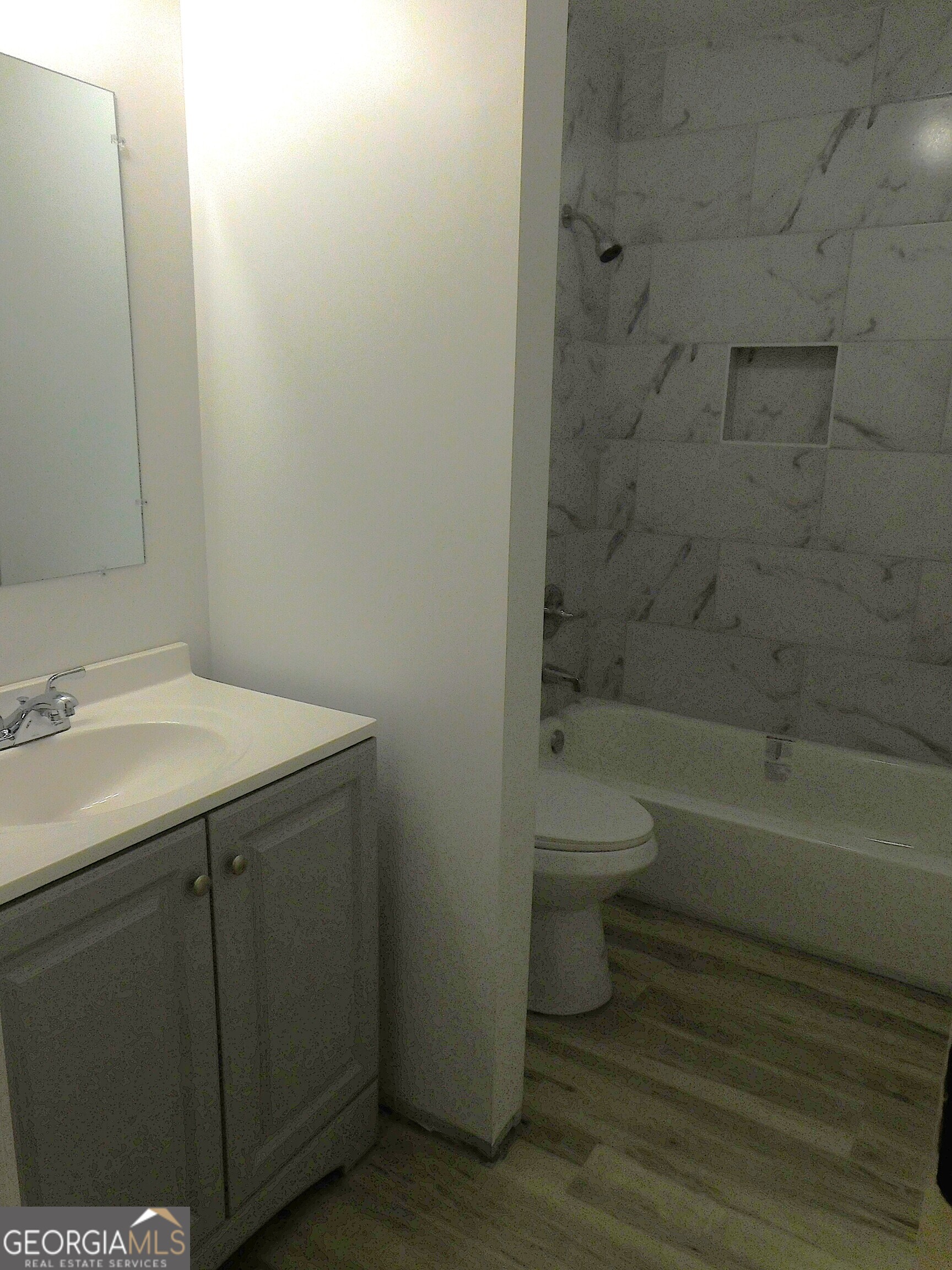 1286 Britain Drive Property Photo 17