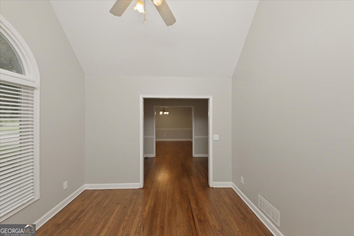1798 Poinsettia Drive Property Photo 5
