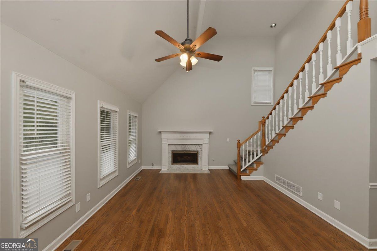 1798 Poinsettia Drive Property Photo 7