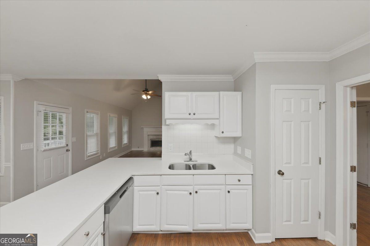 1798 Poinsettia Drive Property Photo 16