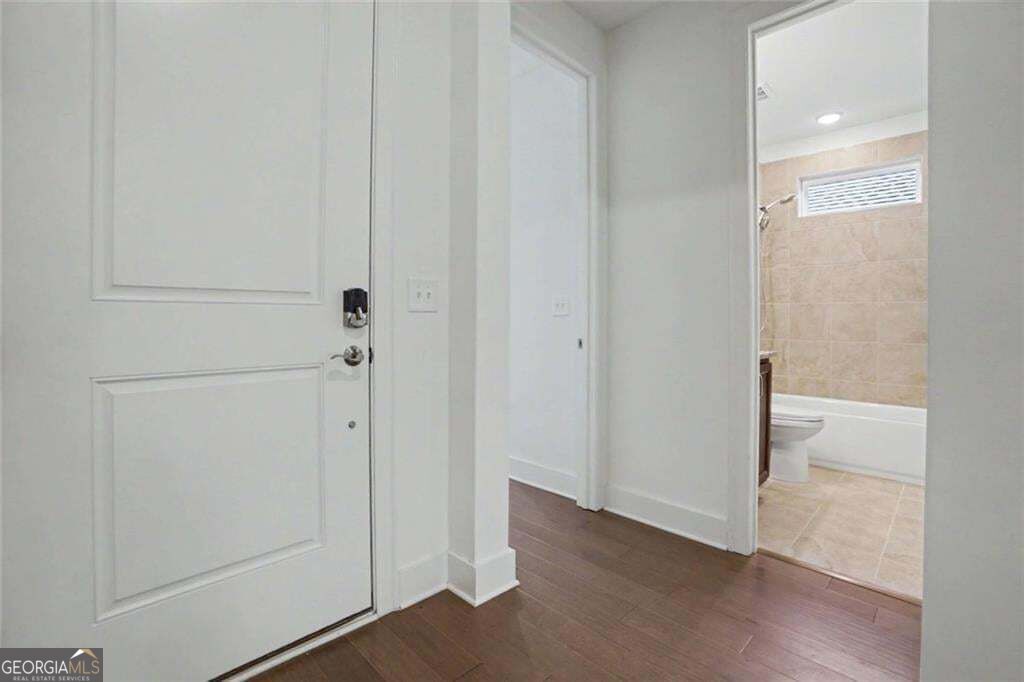 226 Floral Valley Drive Property Photo 26