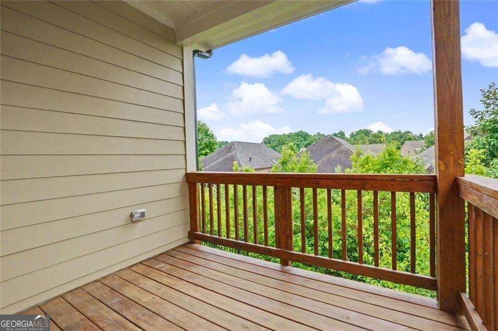 226 Floral Valley Drive Property Photo 34
