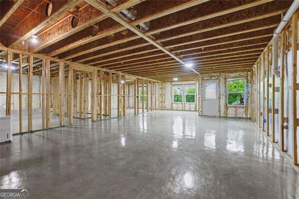 226 Floral Valley Drive Property Photo 36