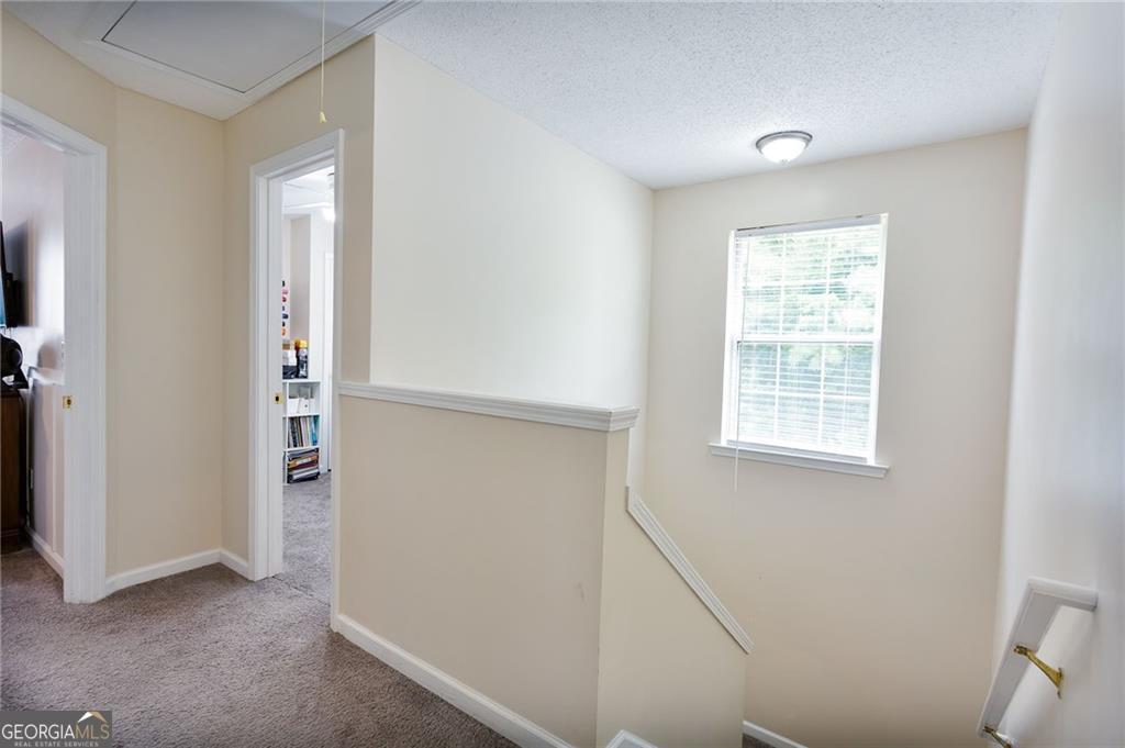 417 Red Coat Lane Property Photo 13