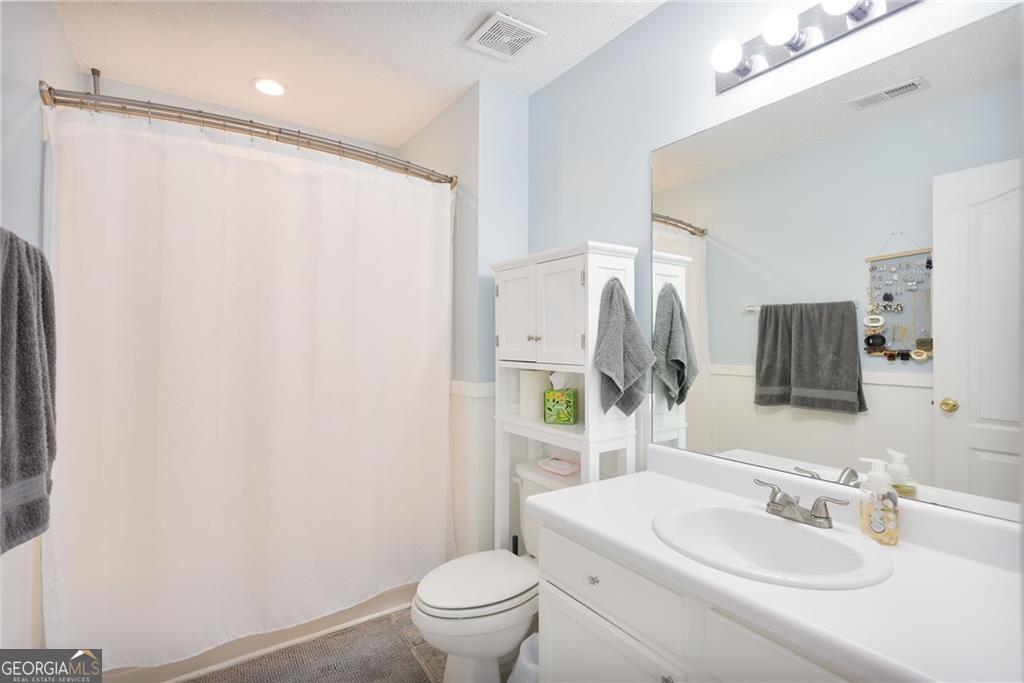 417 Red Coat Lane Property Photo 19