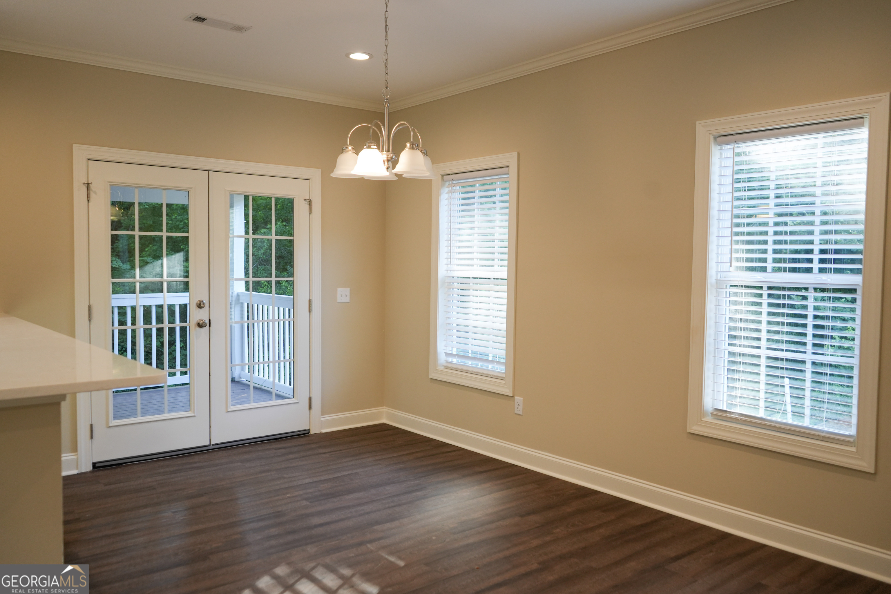 118 Fox Fire Court Property Photo 10