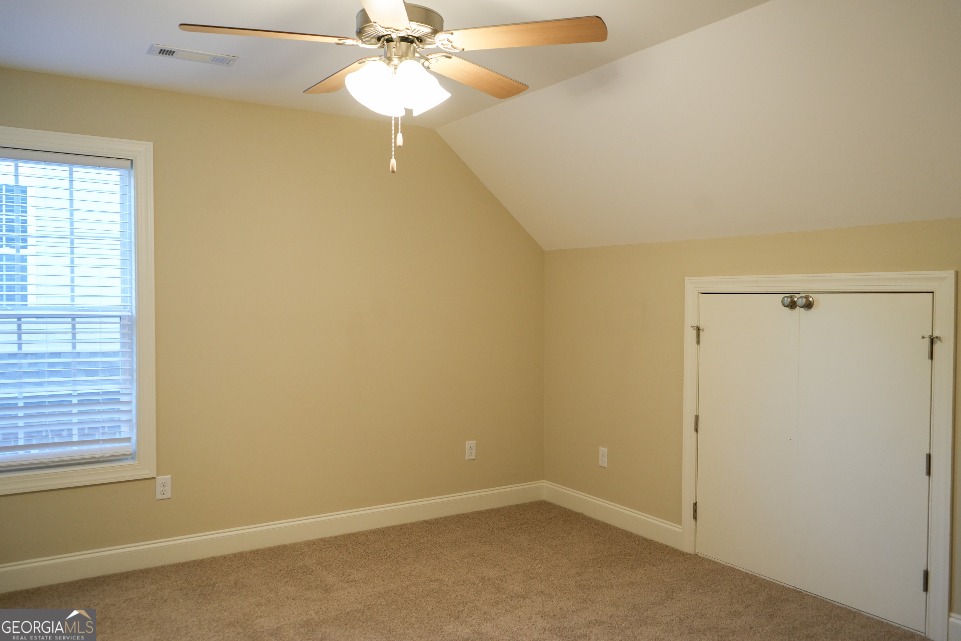 118 Fox Fire Court Property Photo 38