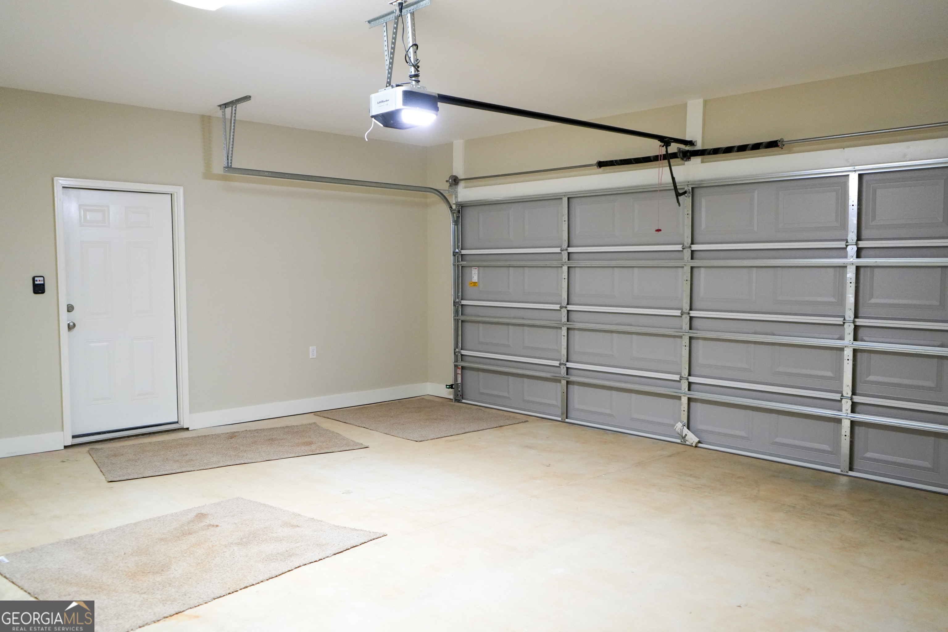 118 Fox Fire Court Property Photo 45