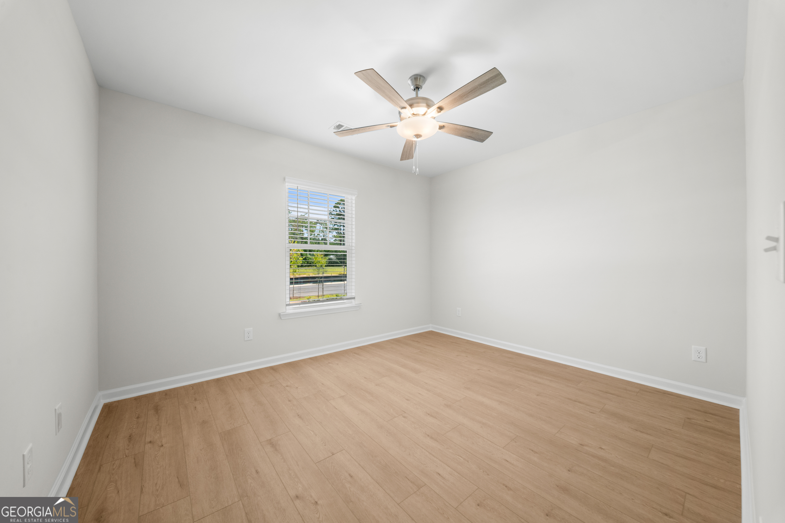 128 Hamner Drive Property Photo 15
