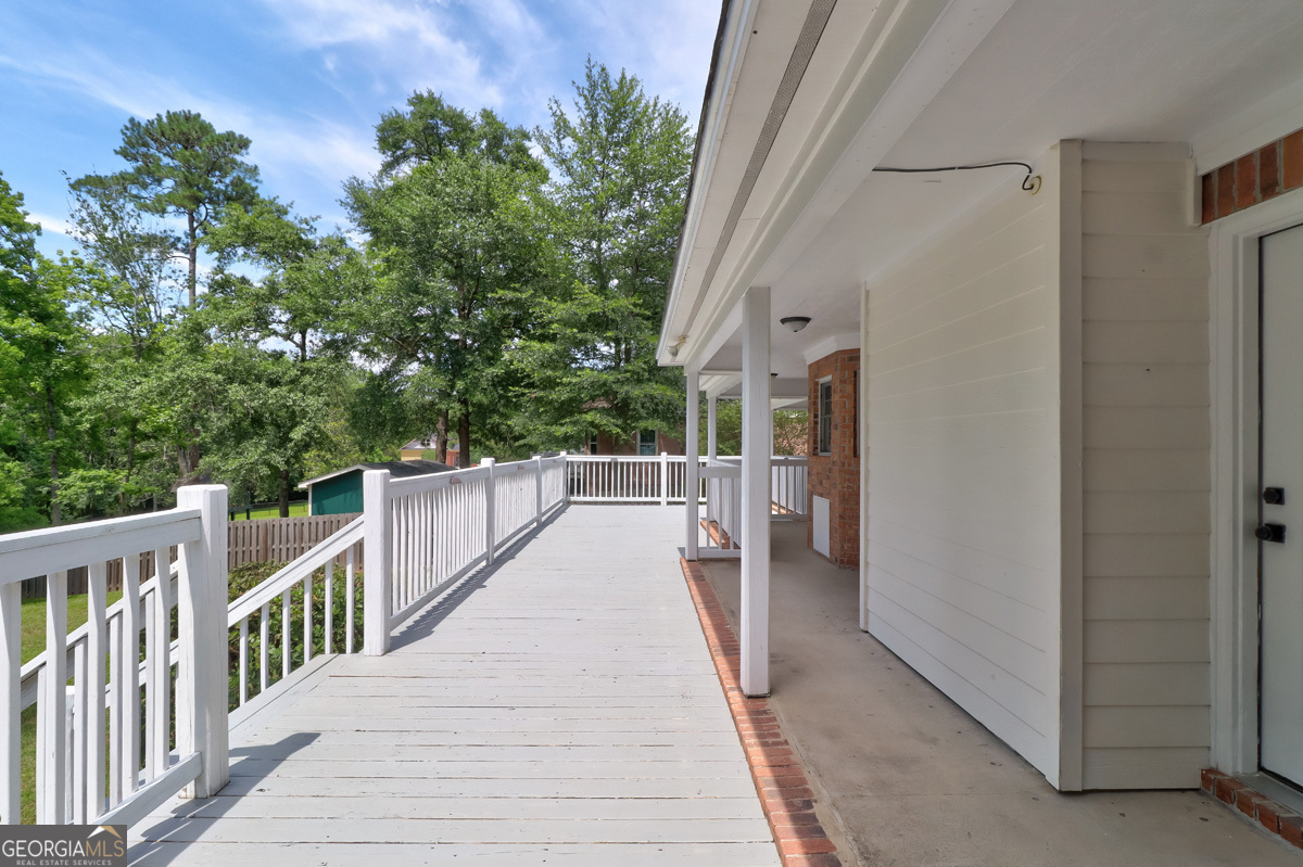 113 Red Bluff Circle Property Photo 44