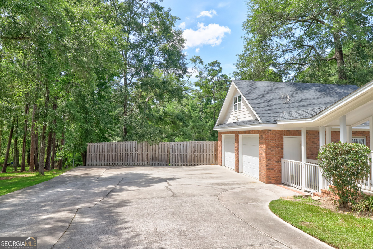 113 Red Bluff Circle Property Photo 53