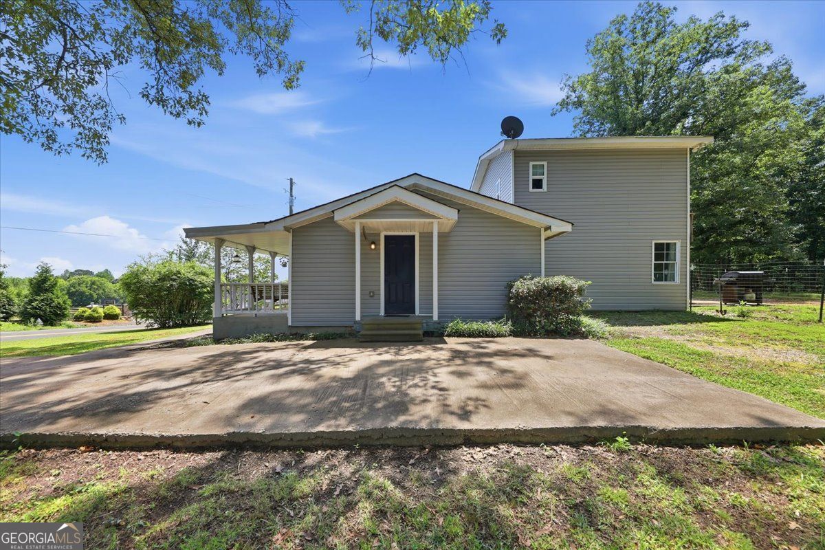 2607 Cochran Road Property Photo 3