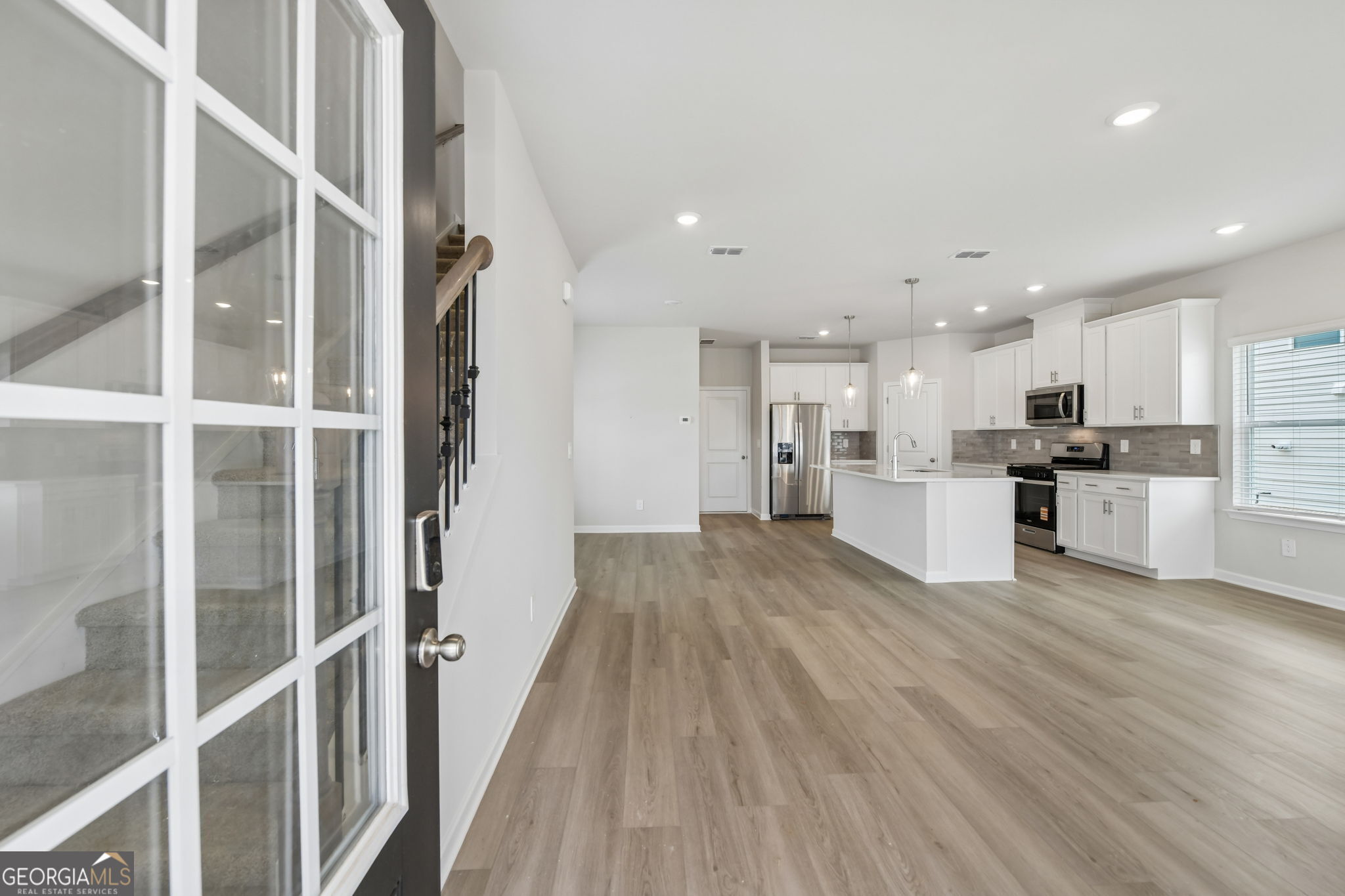 3189 Misty Springs Path Property Photo 7