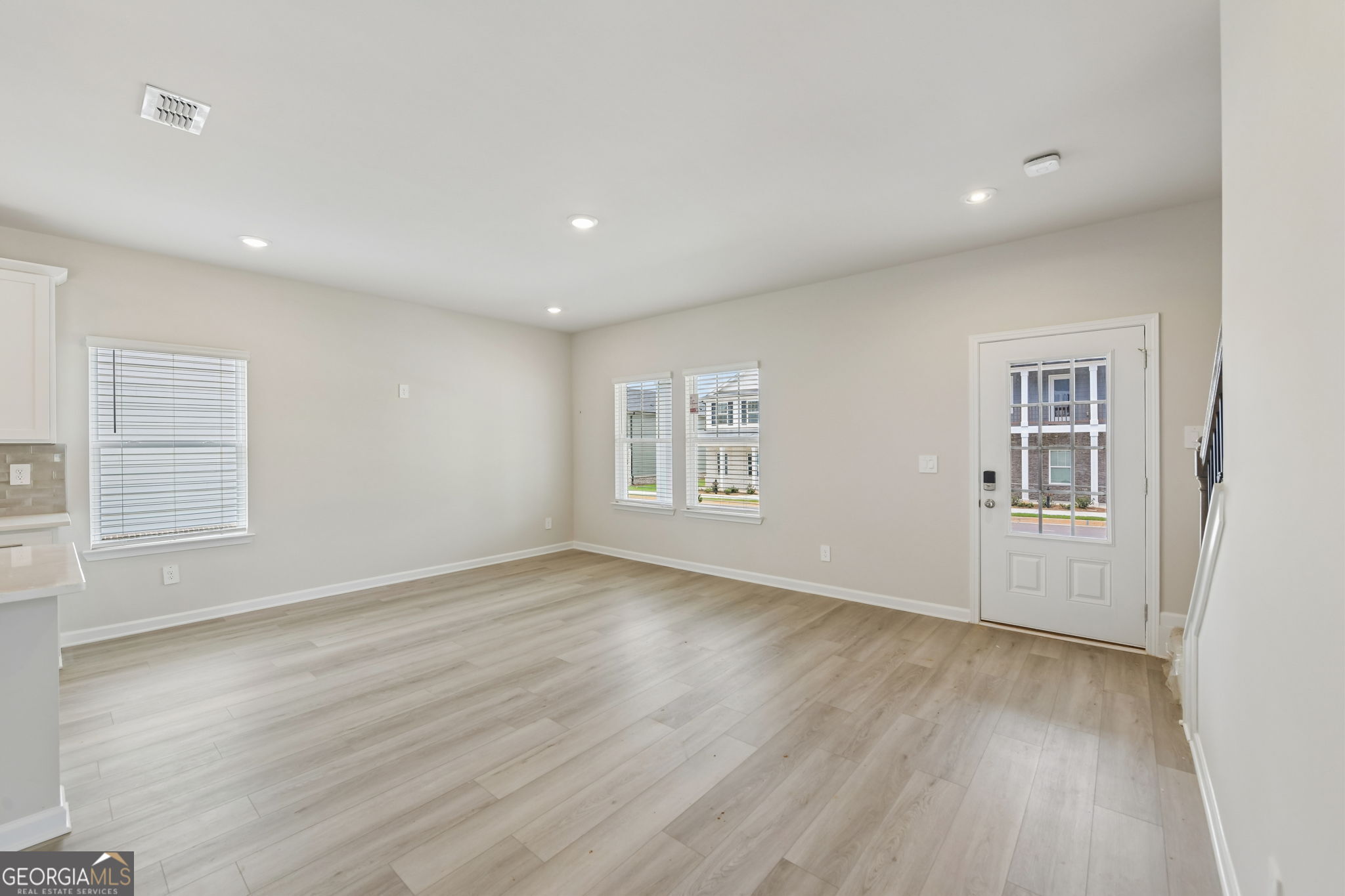 3189 Misty Springs Path Property Photo 11