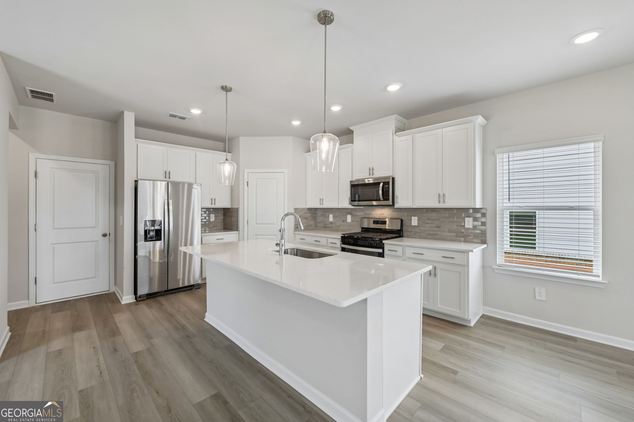 3189 Misty Springs Path Property Photo 17