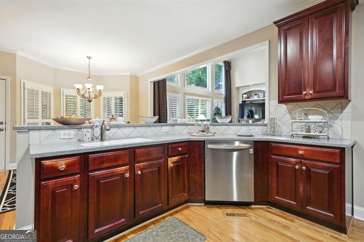 1383 Bridge Mill Avenue Property Photo 18