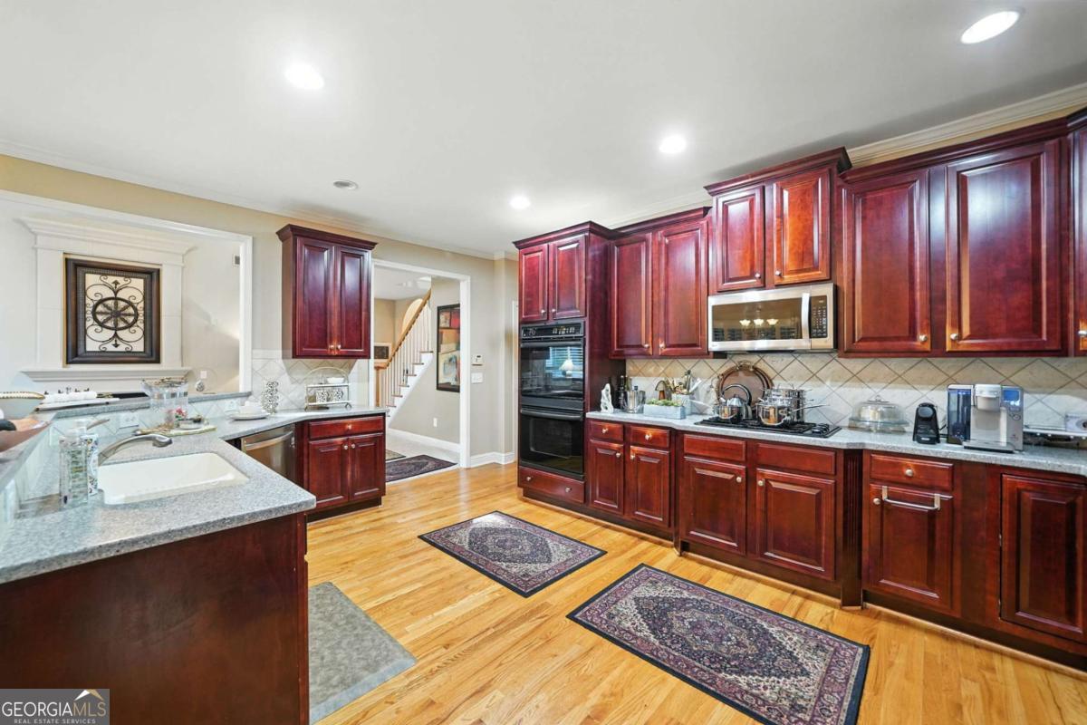 1383 Bridge Mill Avenue Property Photo 19