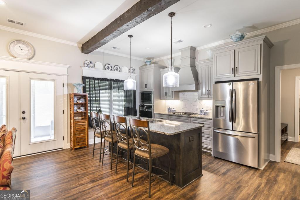 374 Carrick Way Property Photo 13