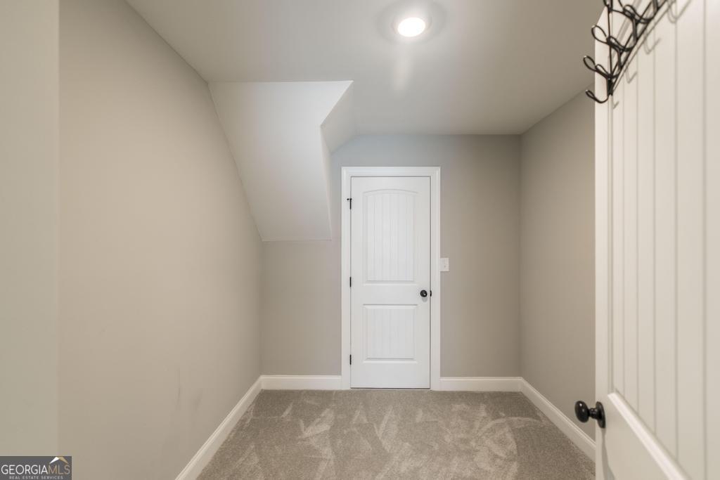 374 Carrick Way Property Photo 35