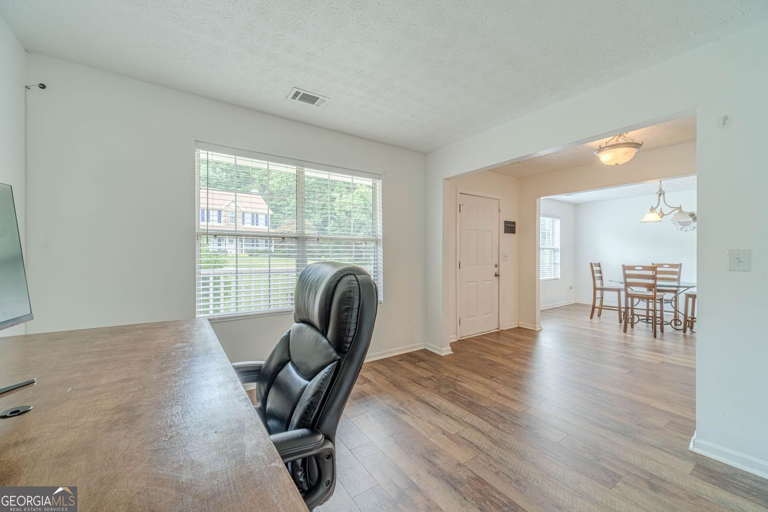 207 Belmont Drive Property Photo 7