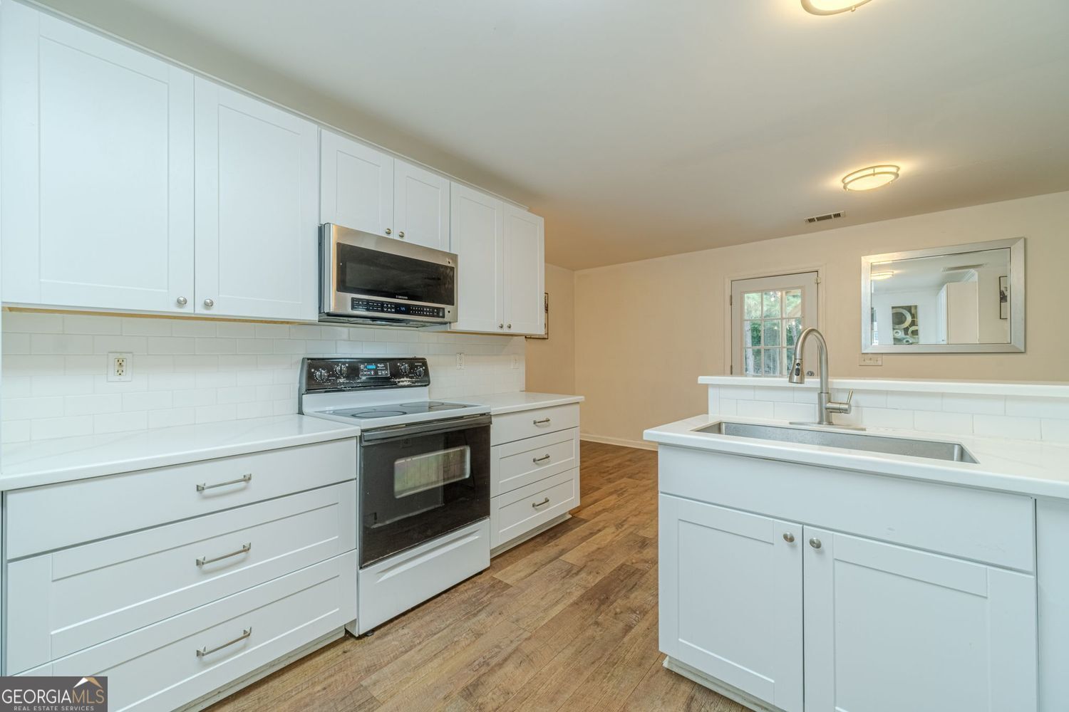 207 Belmont Drive Property Photo 13