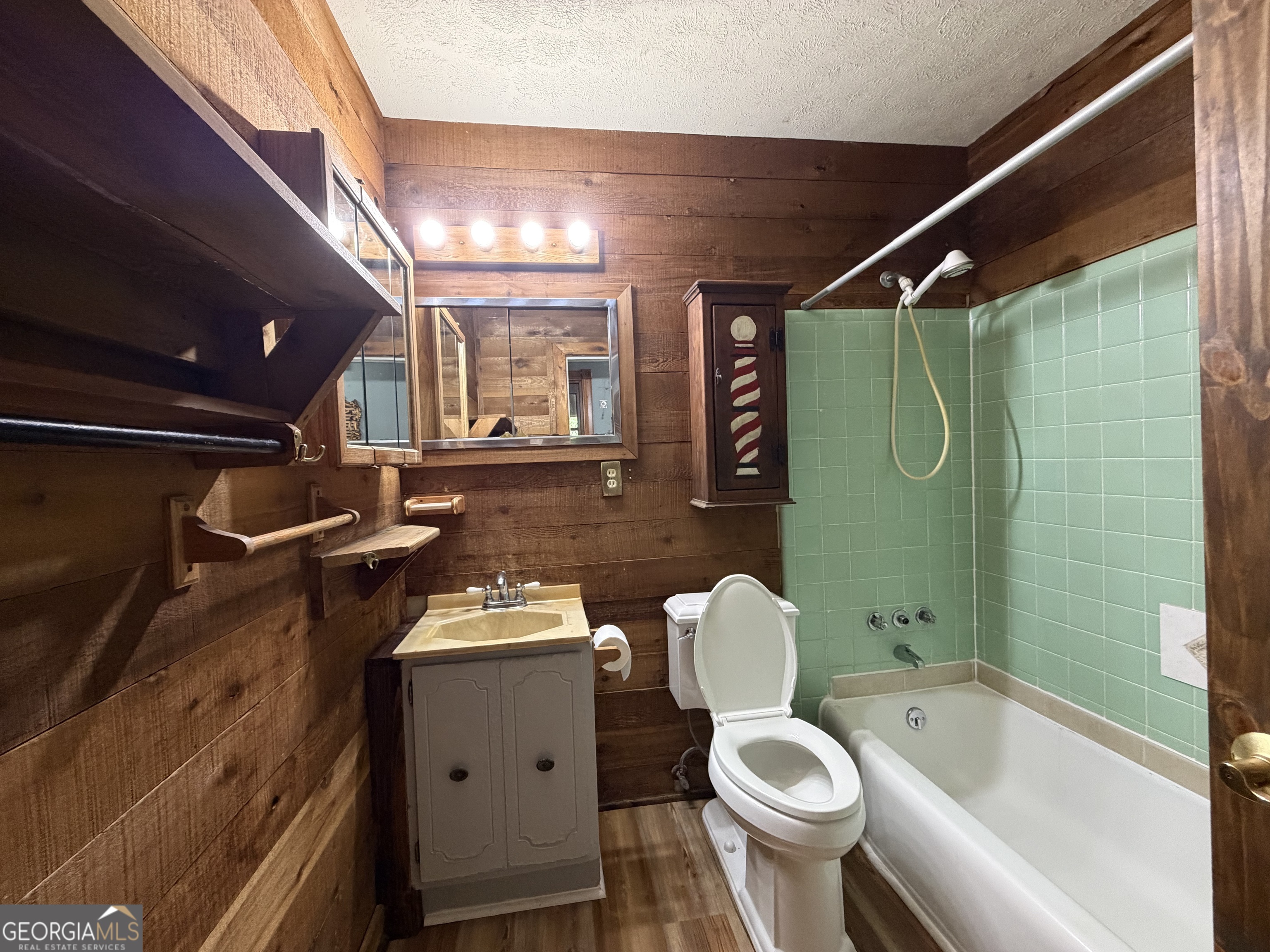 1054 College Station Road Property Photo 8