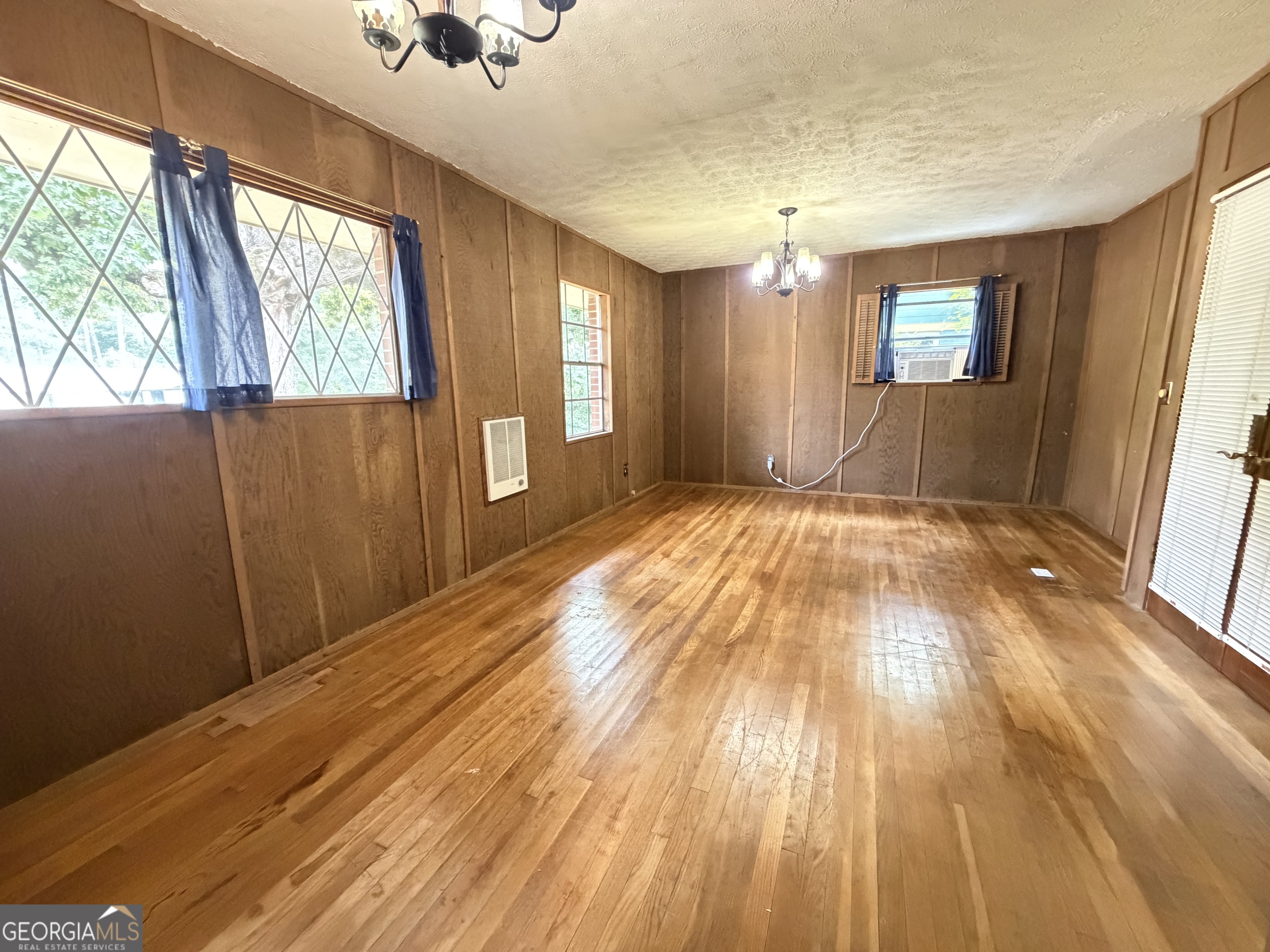 1054 College Station Road Property Photo 9