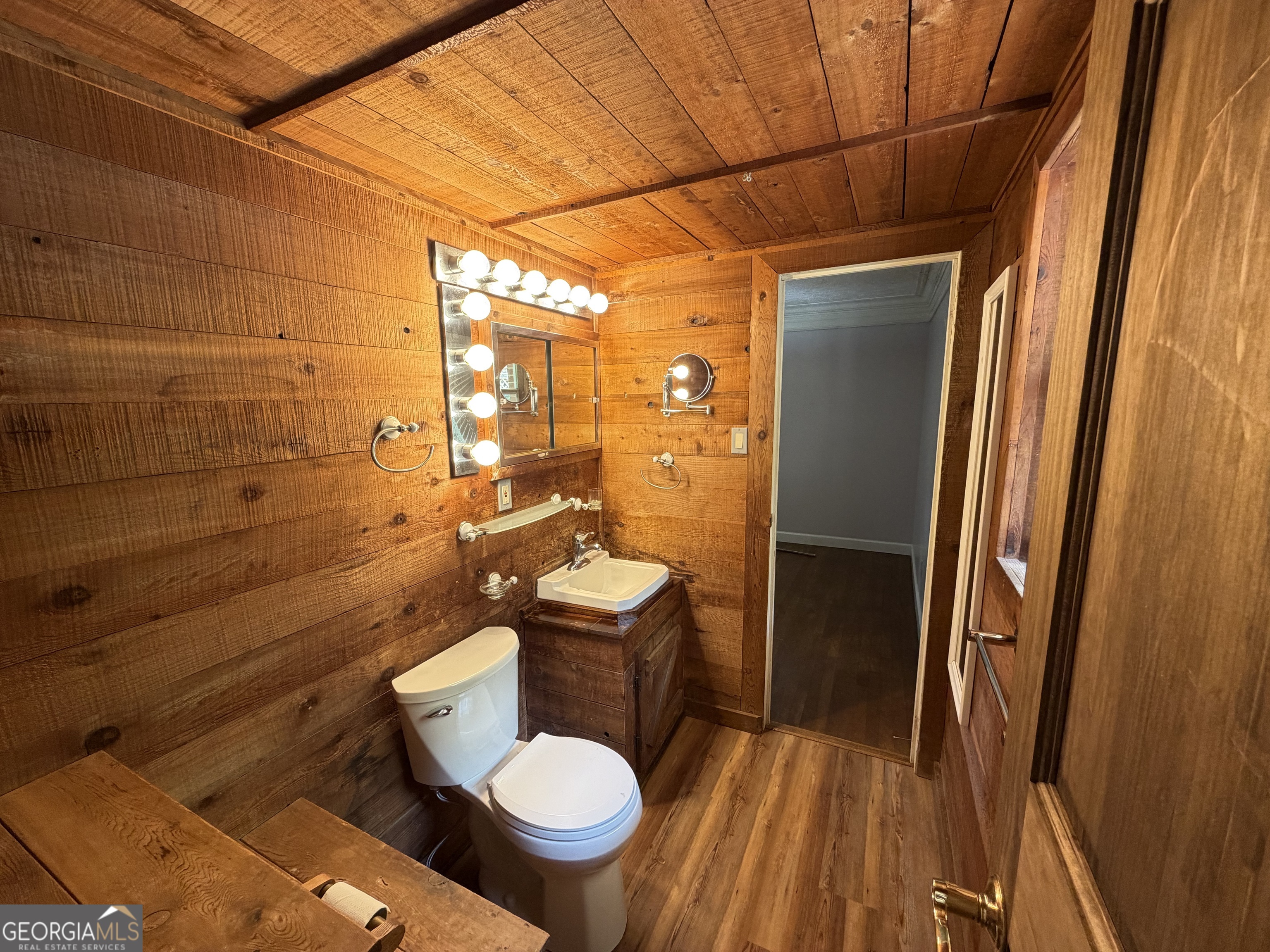 1054 College Station Road Property Photo 11