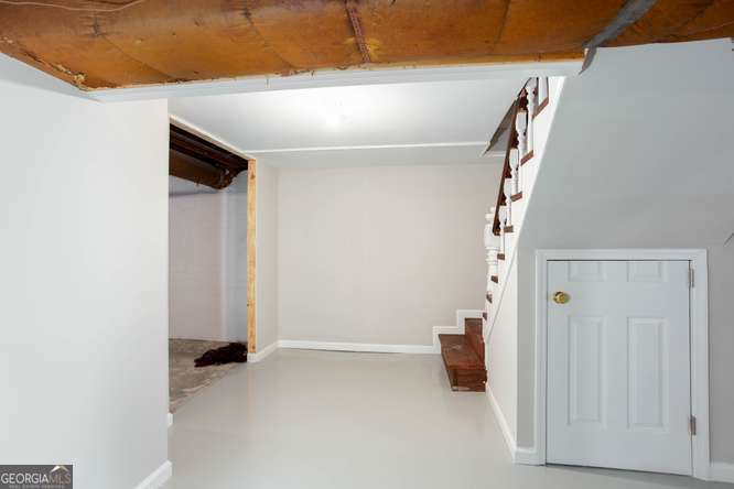 100 Ridgewood Drive Property Photo 21