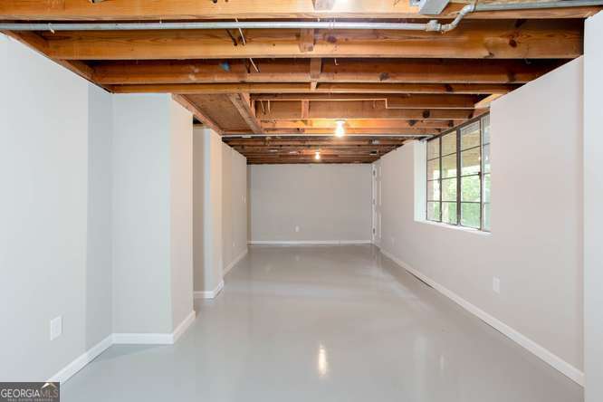 100 Ridgewood Drive Property Photo 24