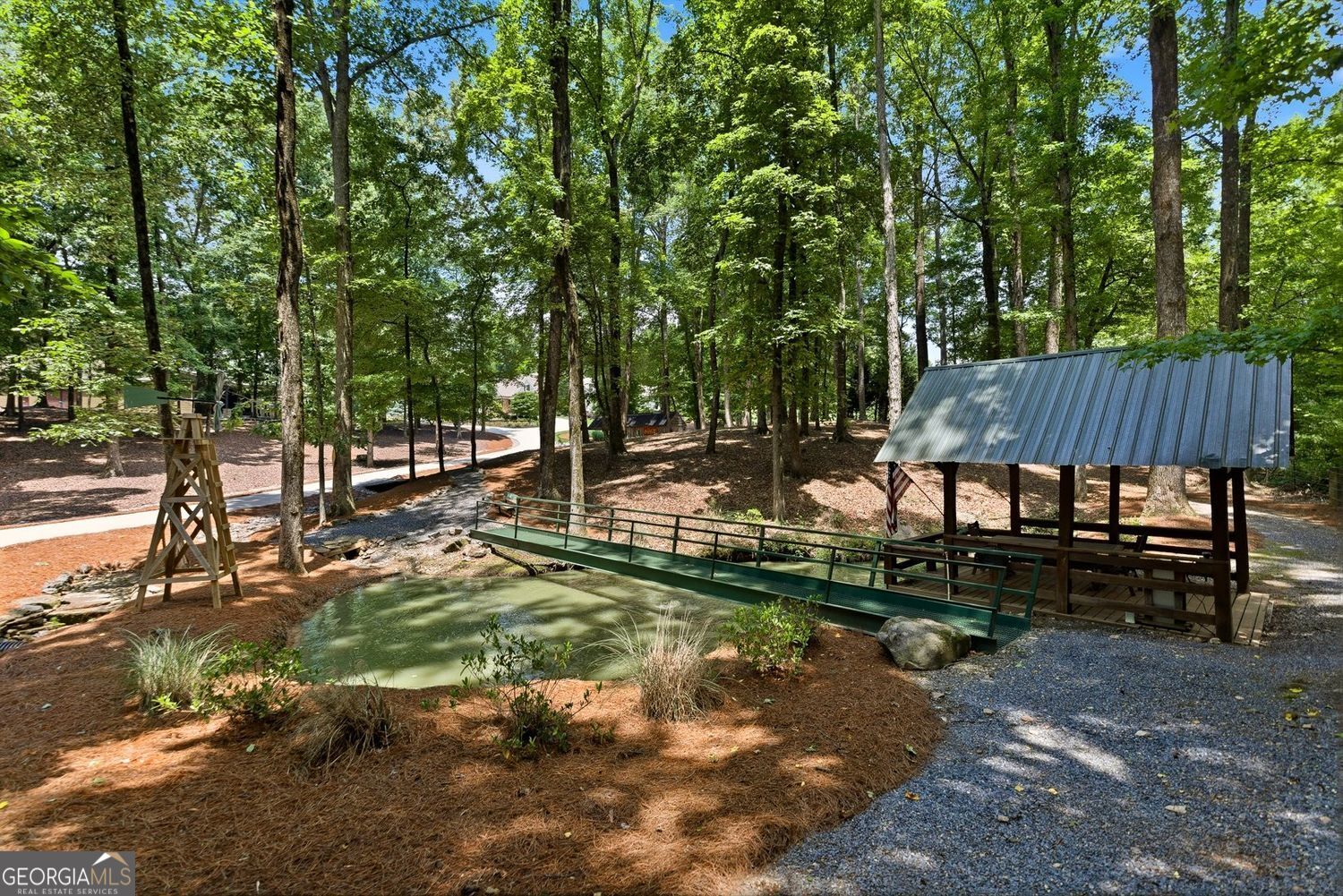 5135 Howard Road Property Photo 16