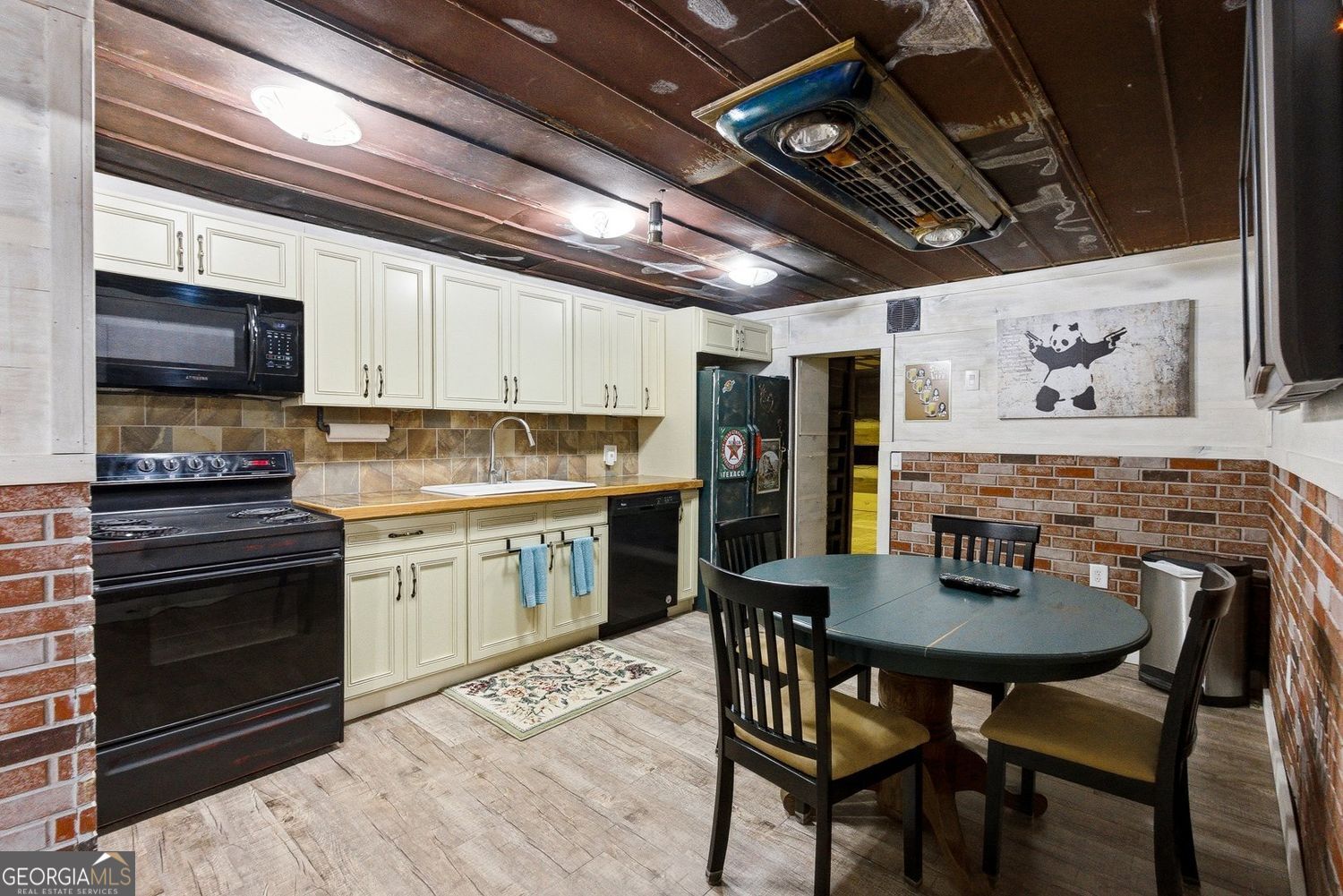 5135 Howard Road Property Photo 101