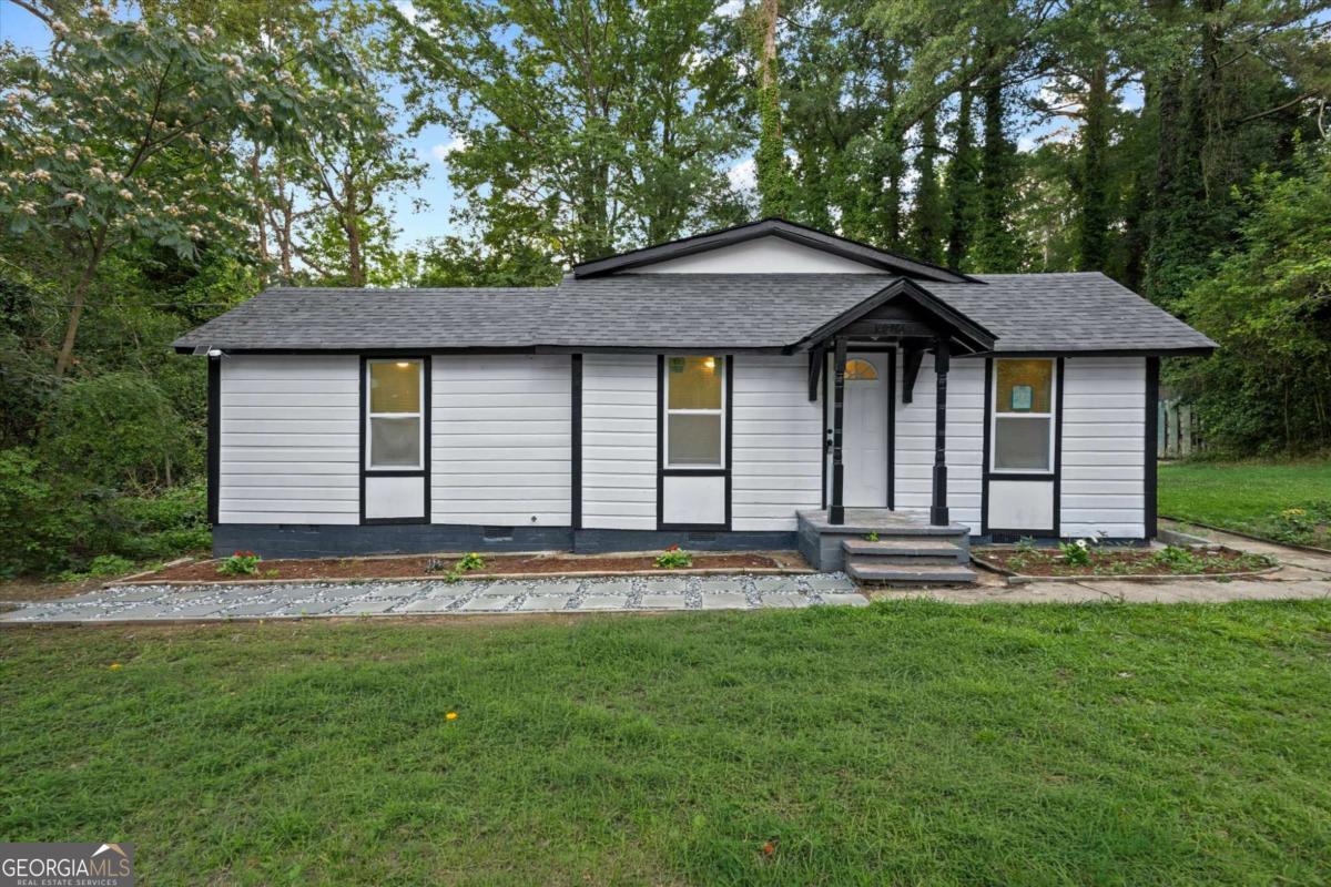 4210 Rockbridge Road Property Photo 1