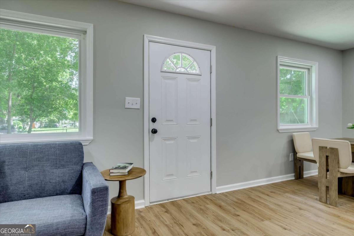 1704 Susan Circle Property Photo 4