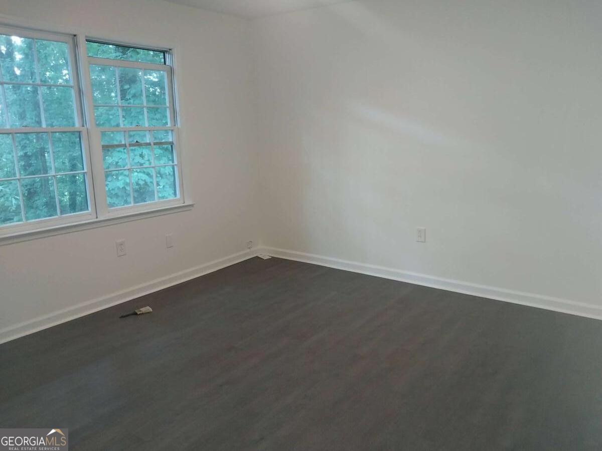 15 Lakeview Lane Property Photo 8