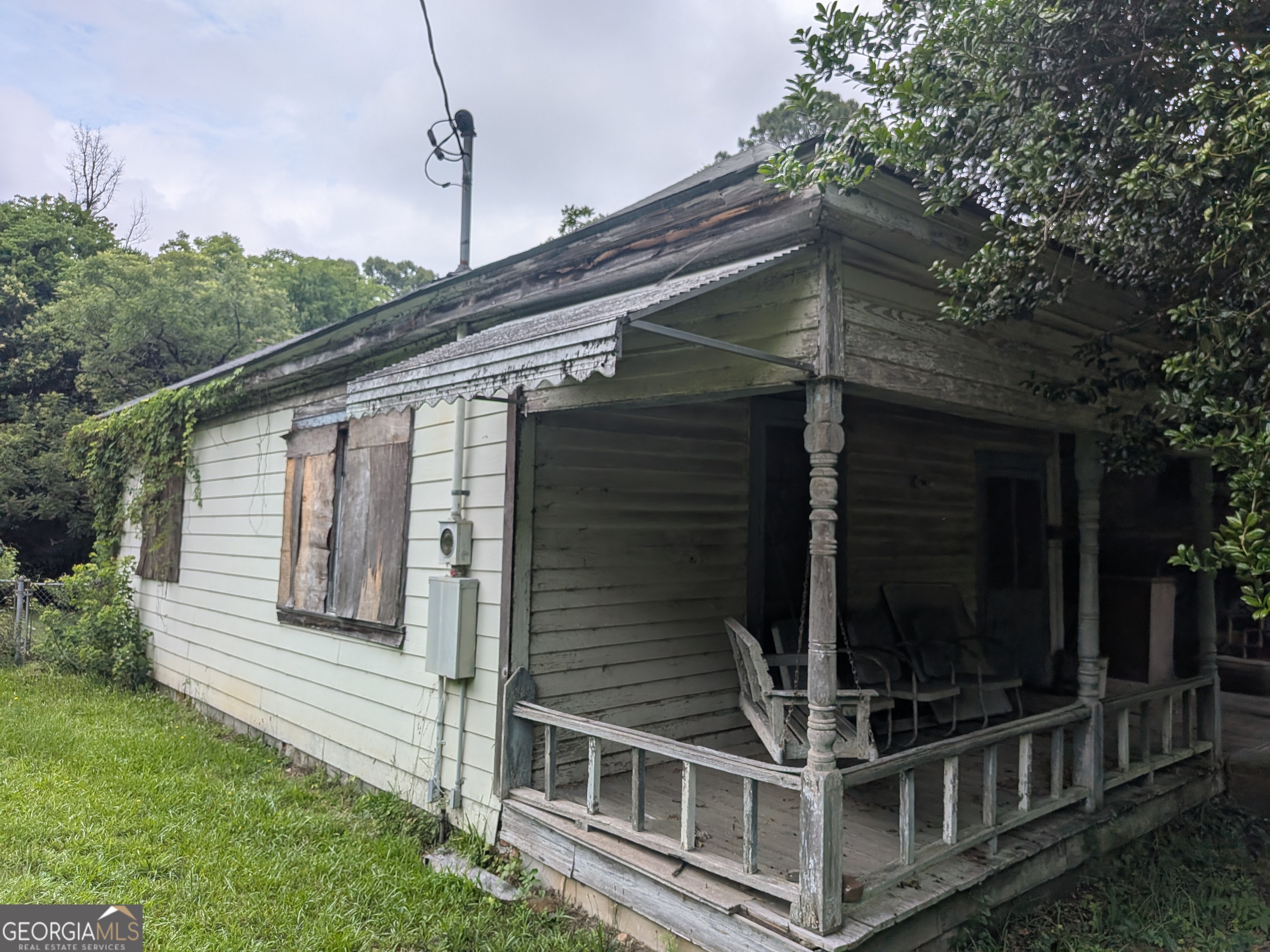 3379 Brooklyn Avenue Property Photo 4