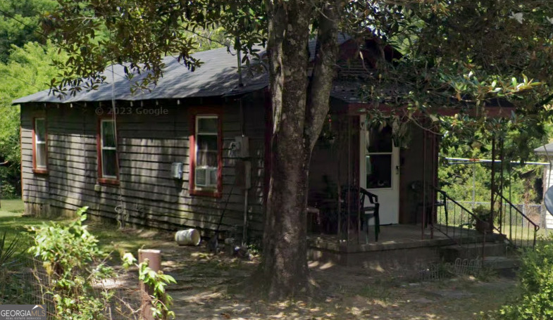 3379 Brooklyn Avenue Property Photo 5
