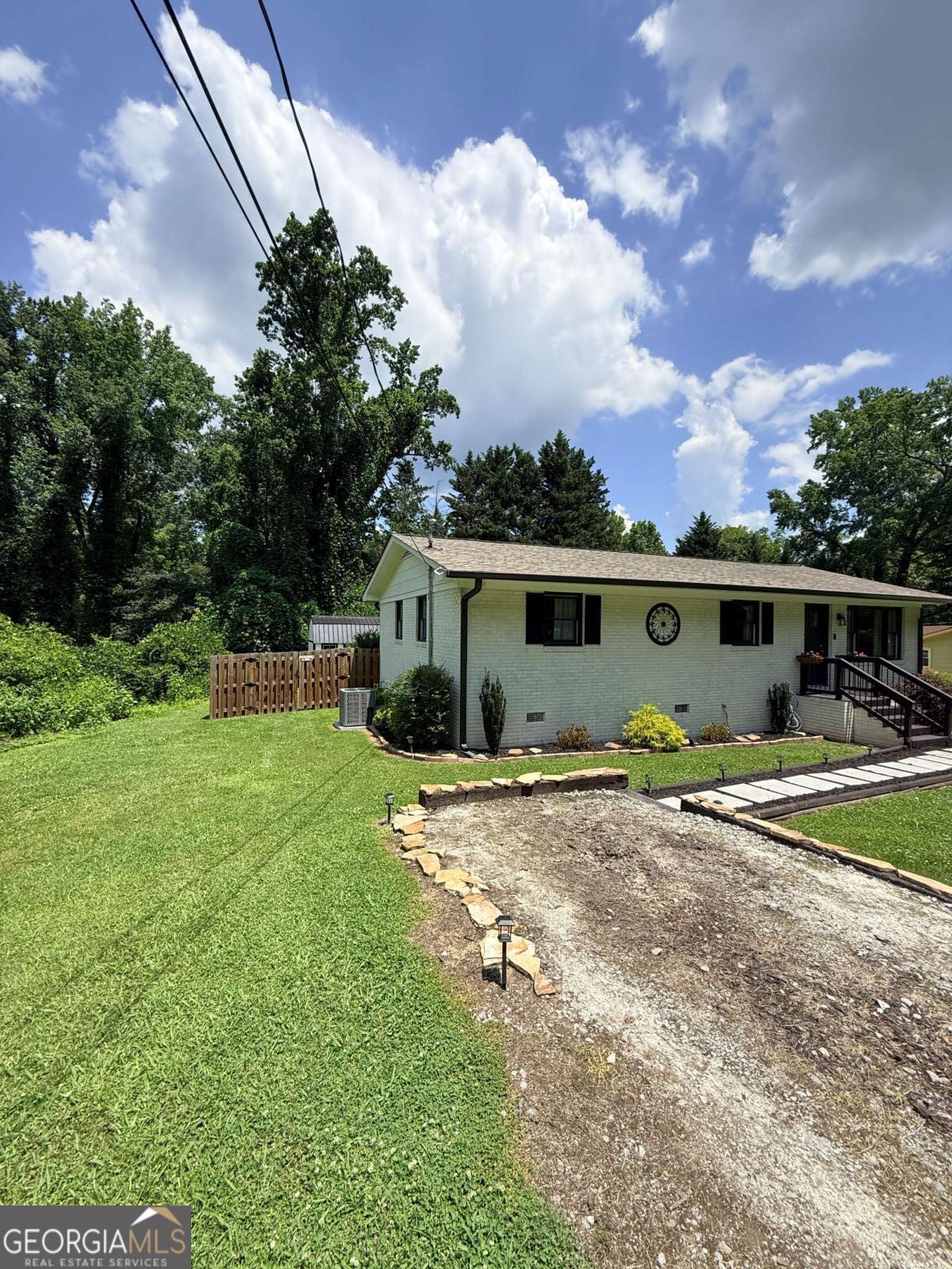 314 Spring Street Property Photo 7