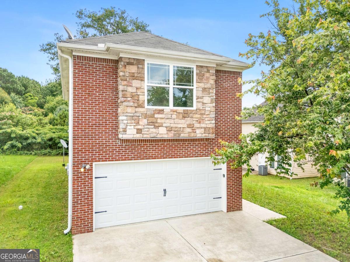 7268 Loblolly Lane Property Photo 1