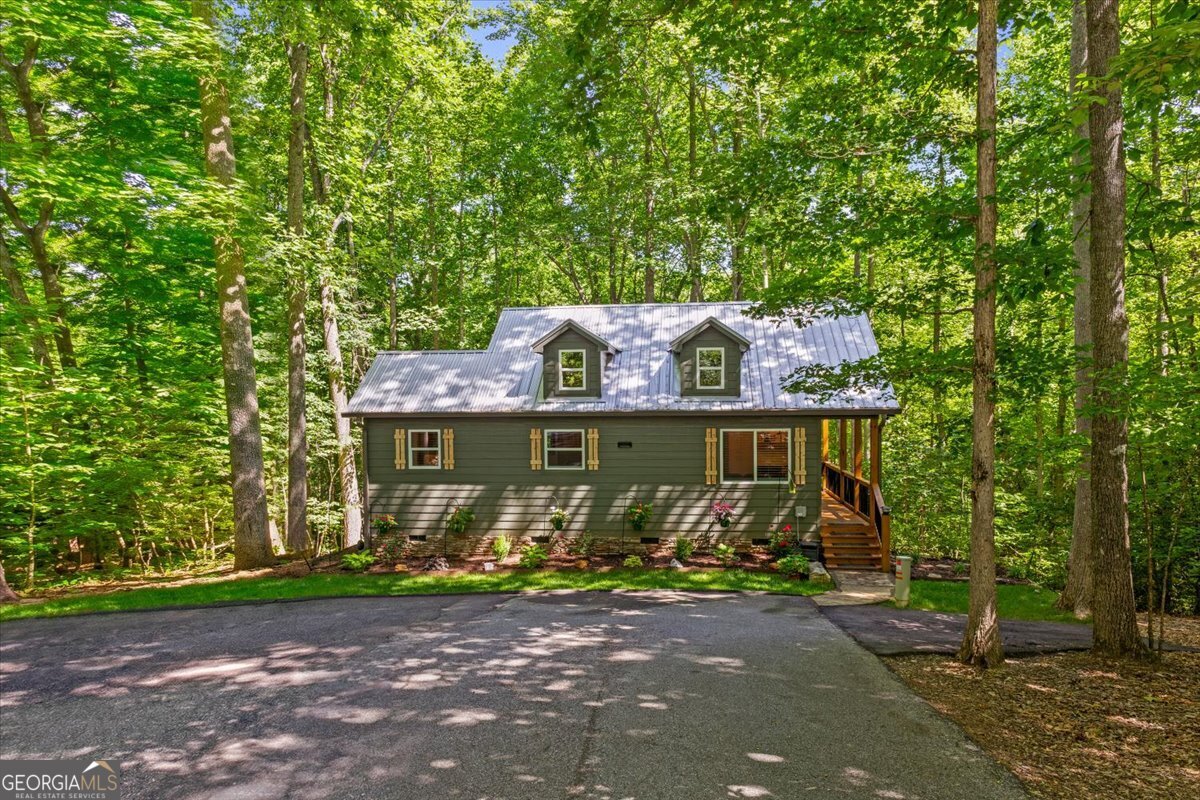 27 Village Way Property Photo 1