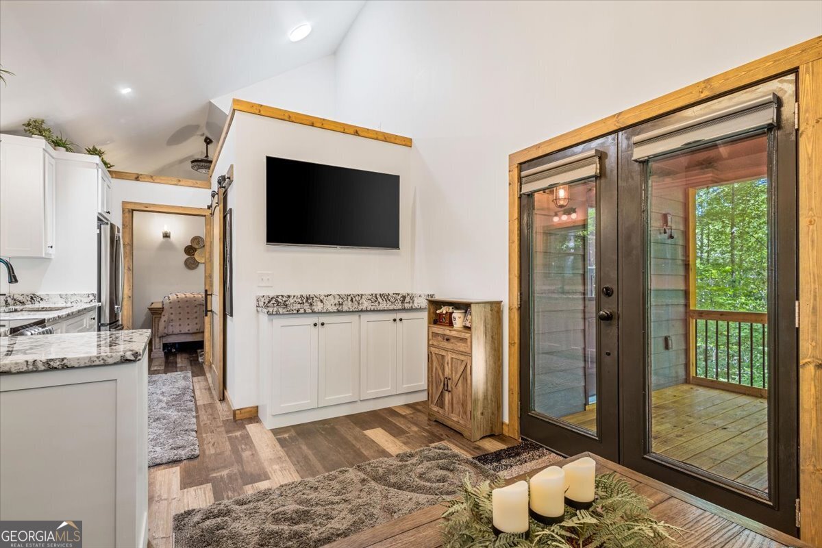 27 Village Way Property Photo 18