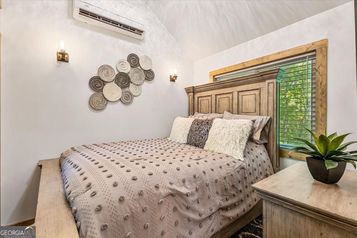 27 Village Way Property Photo 25