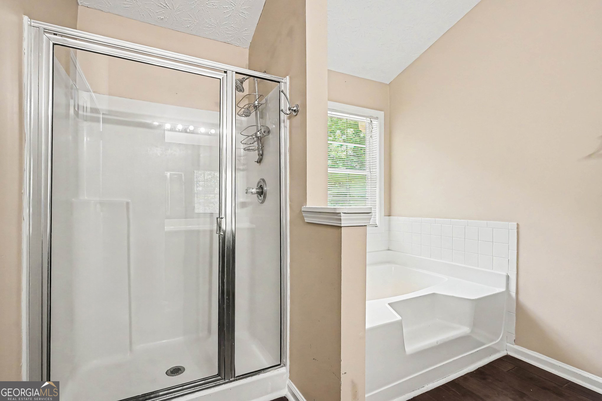 2075 Heatherton Road Property Photo 16