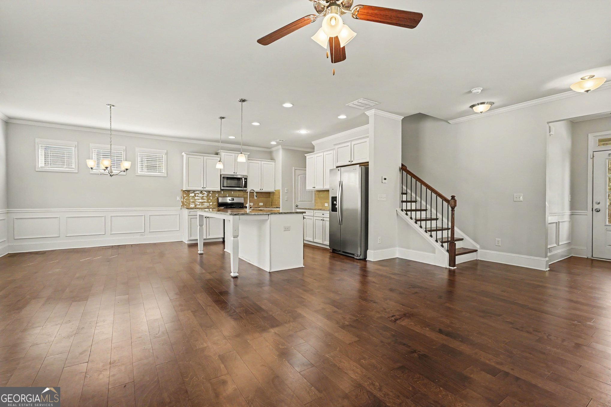 6536 Crosscreek Lane Property Photo 5
