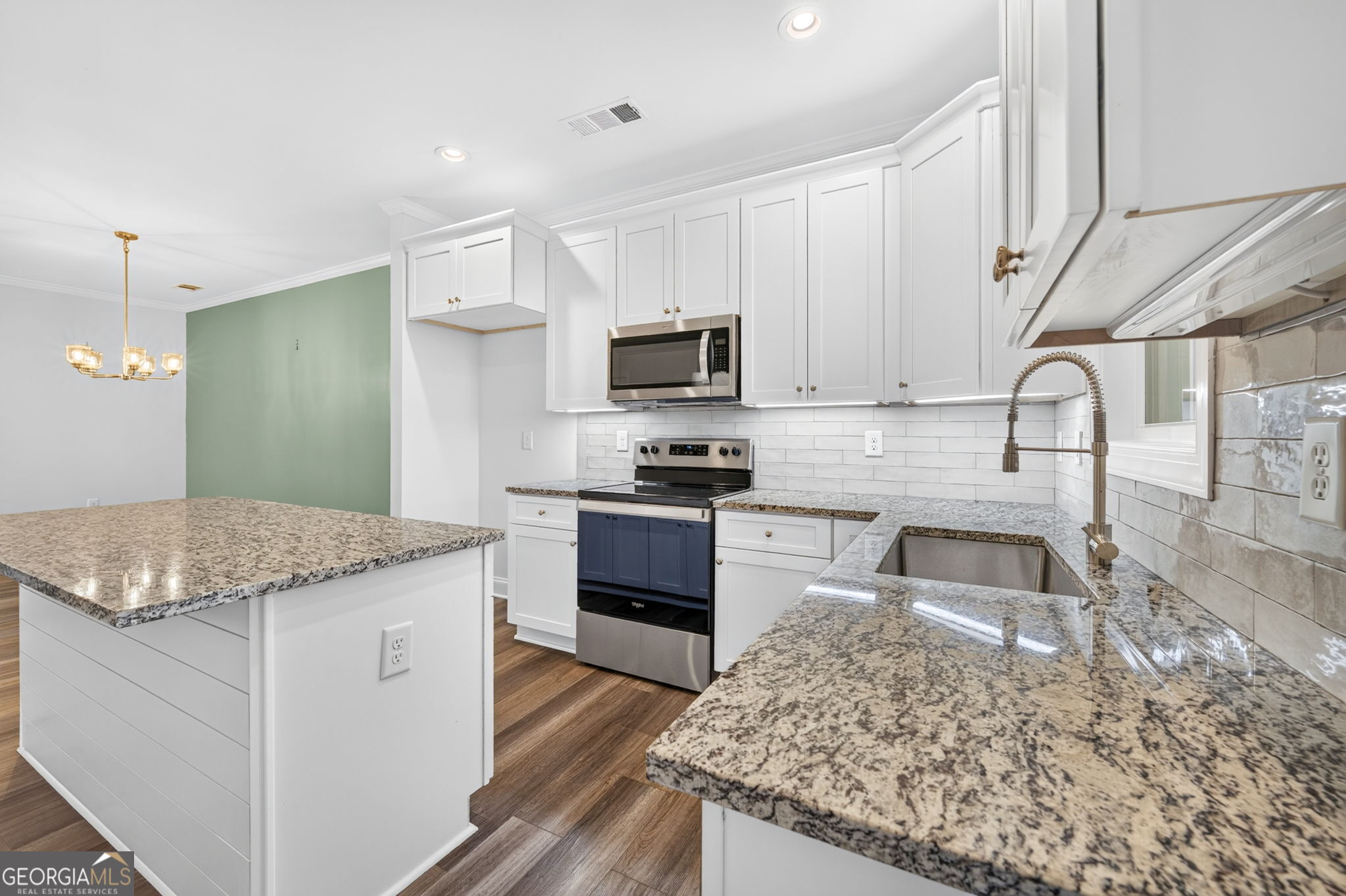 116 Magnolia Place Property Photo 8