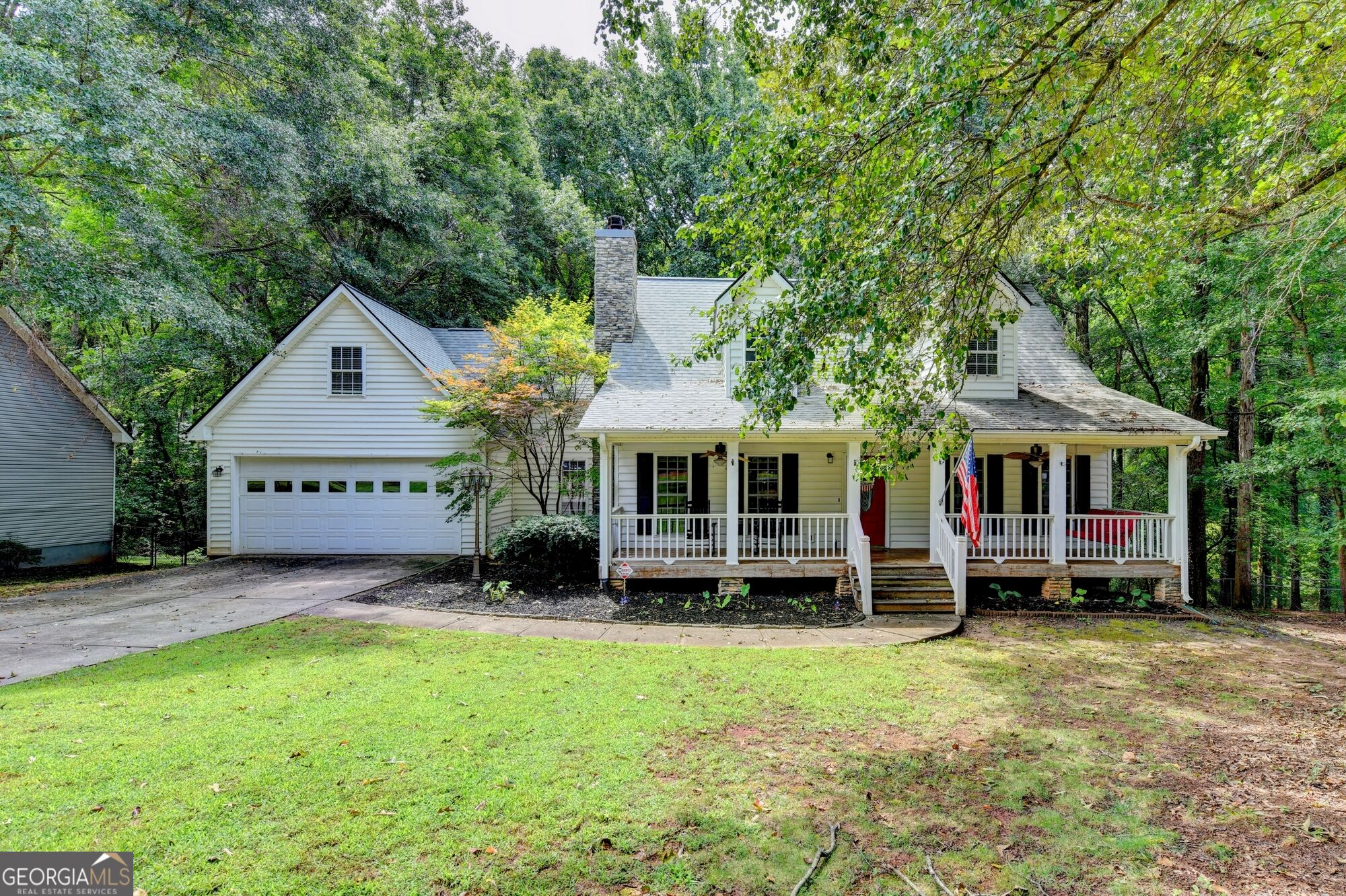 1609 White Oak Drive