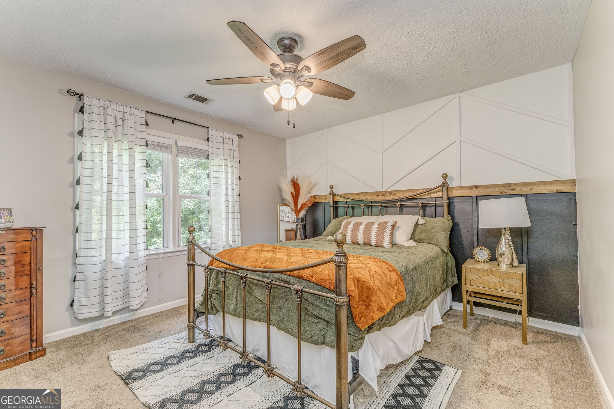 323 Schoolhouse Road Property Photo 26