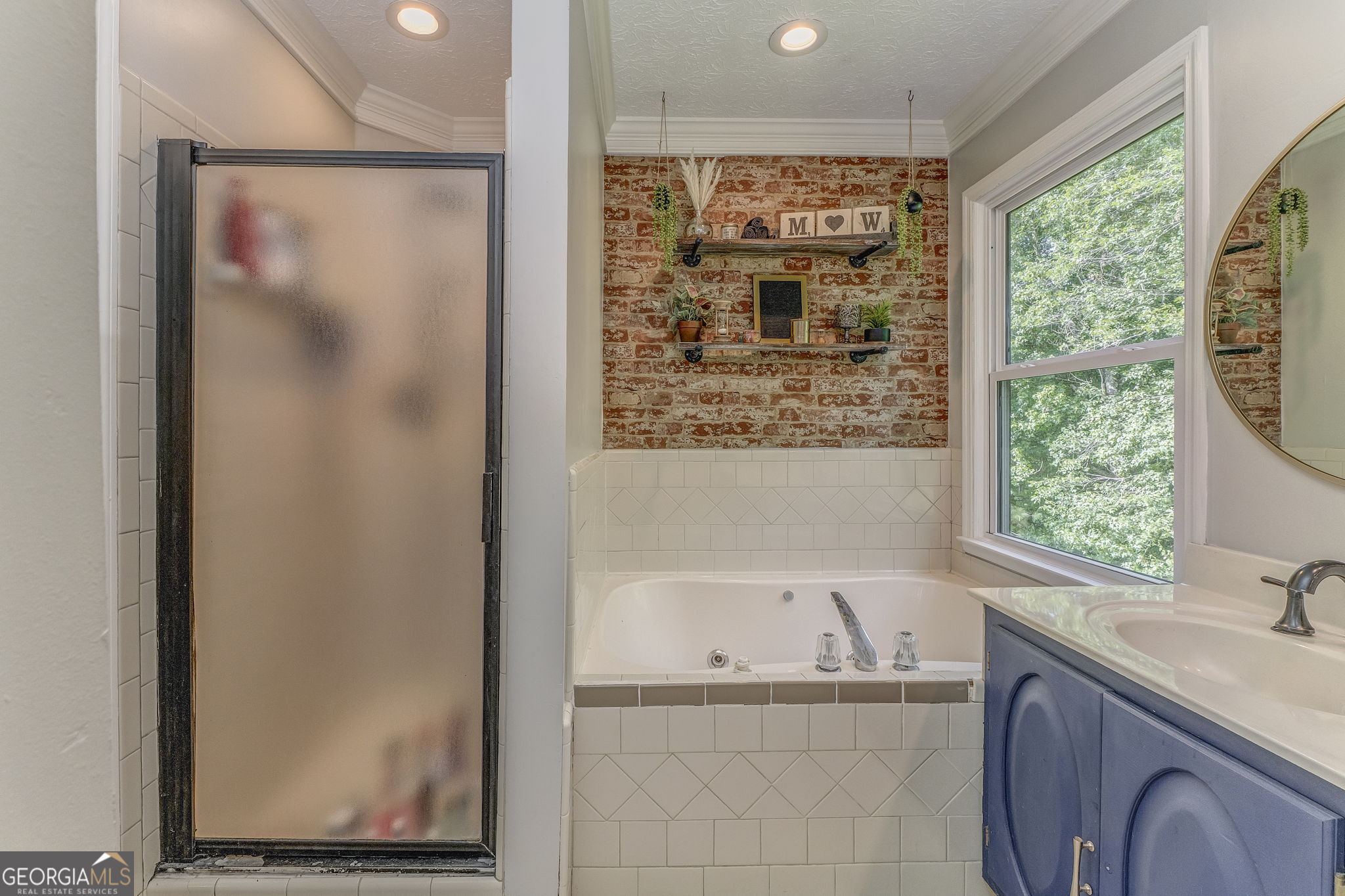 323 Schoolhouse Road Property Photo 31