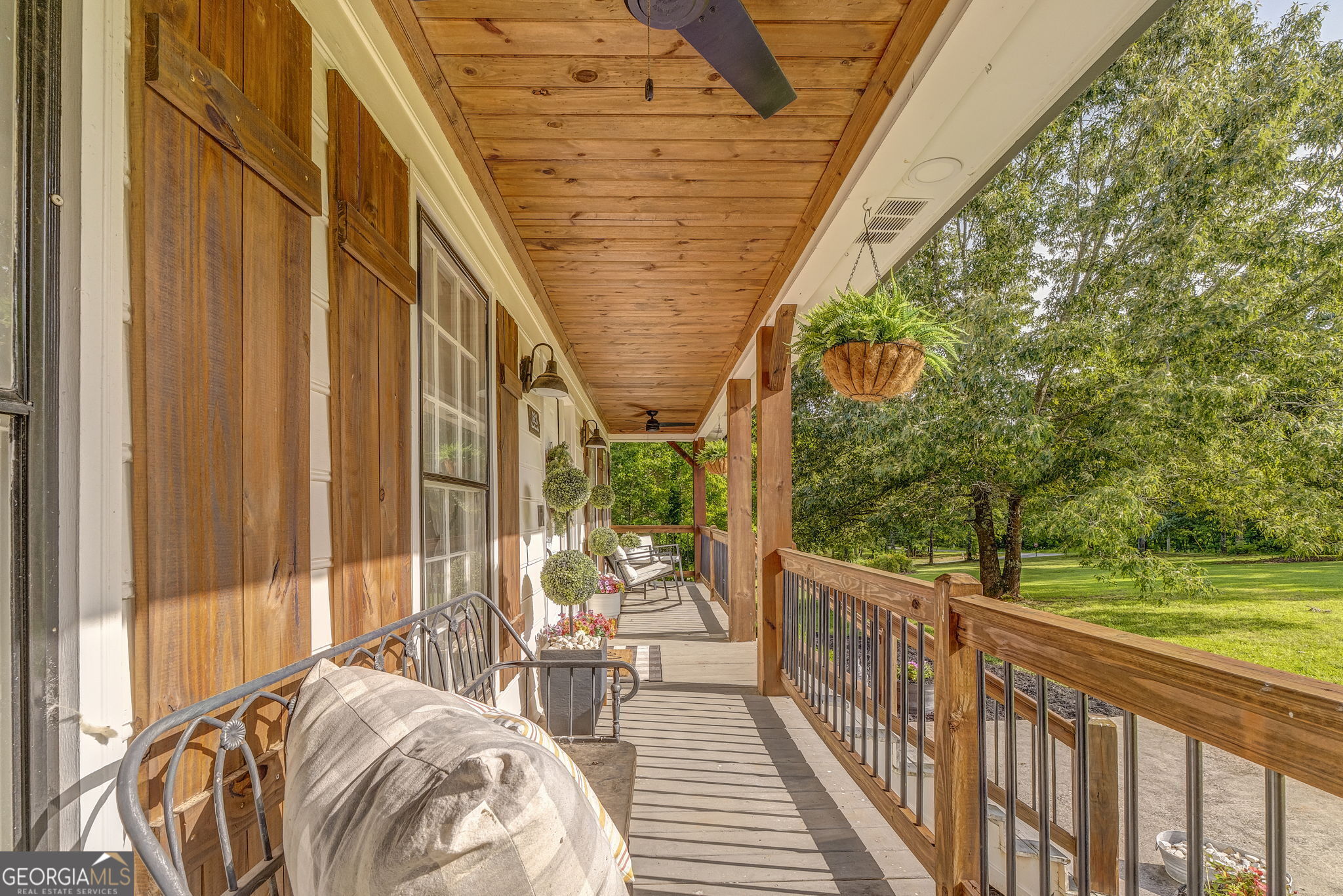 323 Schoolhouse Road Property Photo 44
