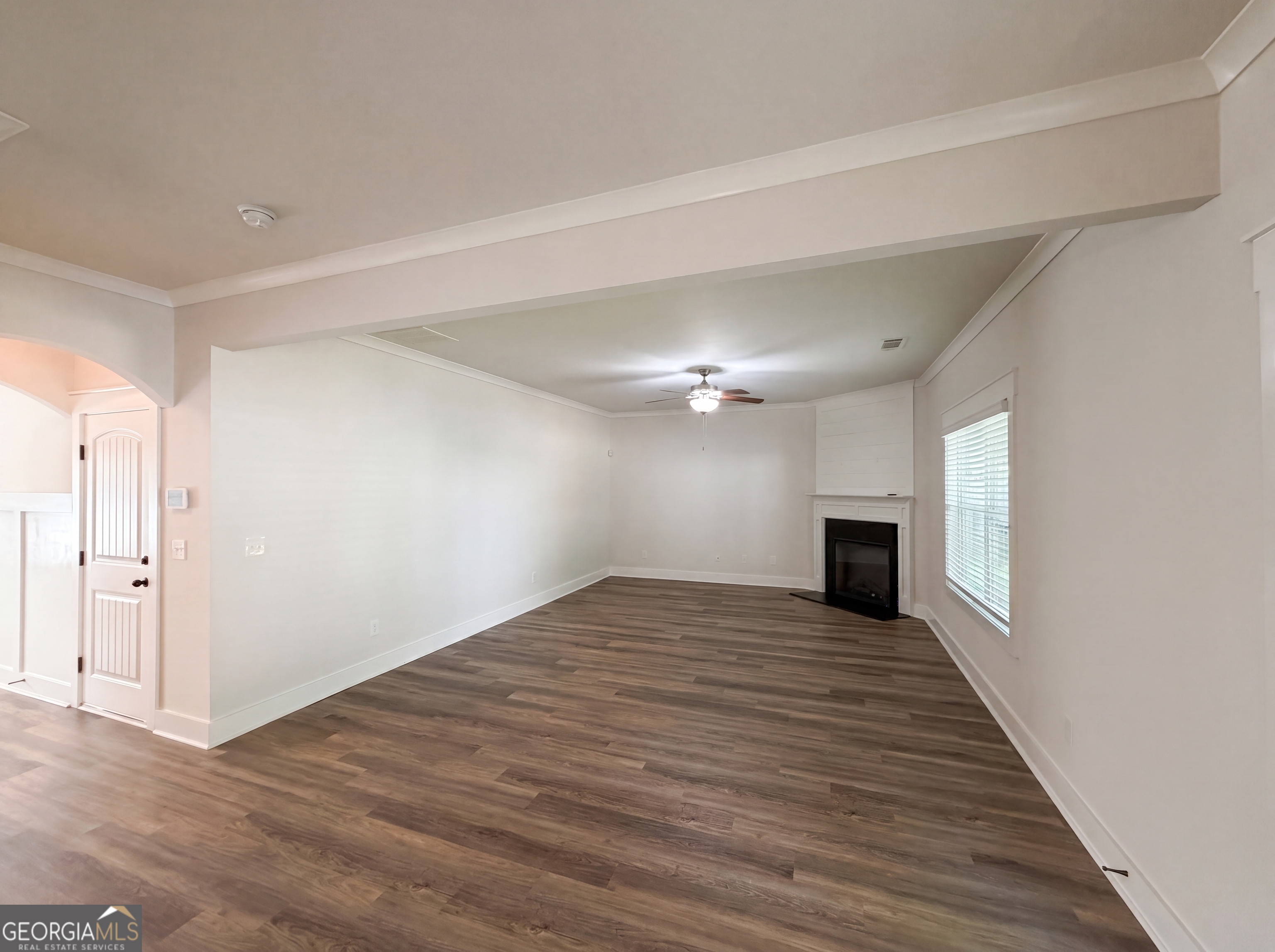 239 Stonecreek Bend Property Photo 6